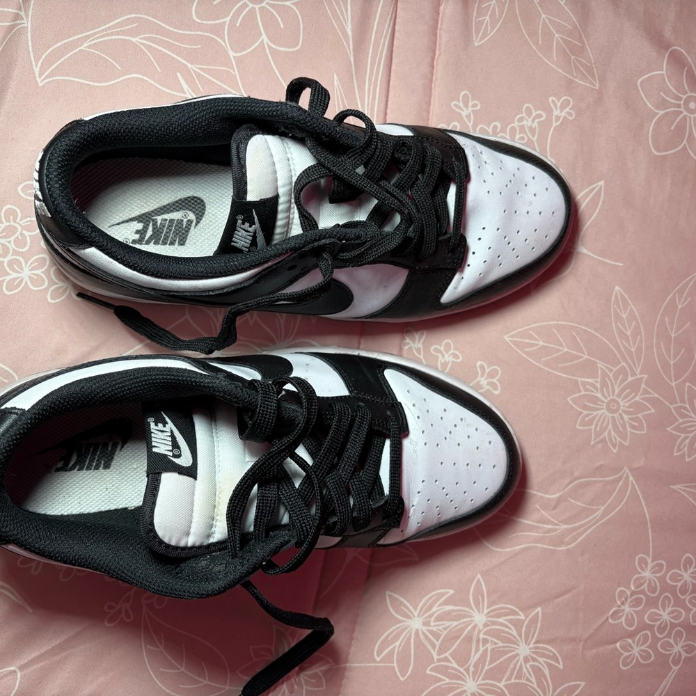 Nike dunks  pandas